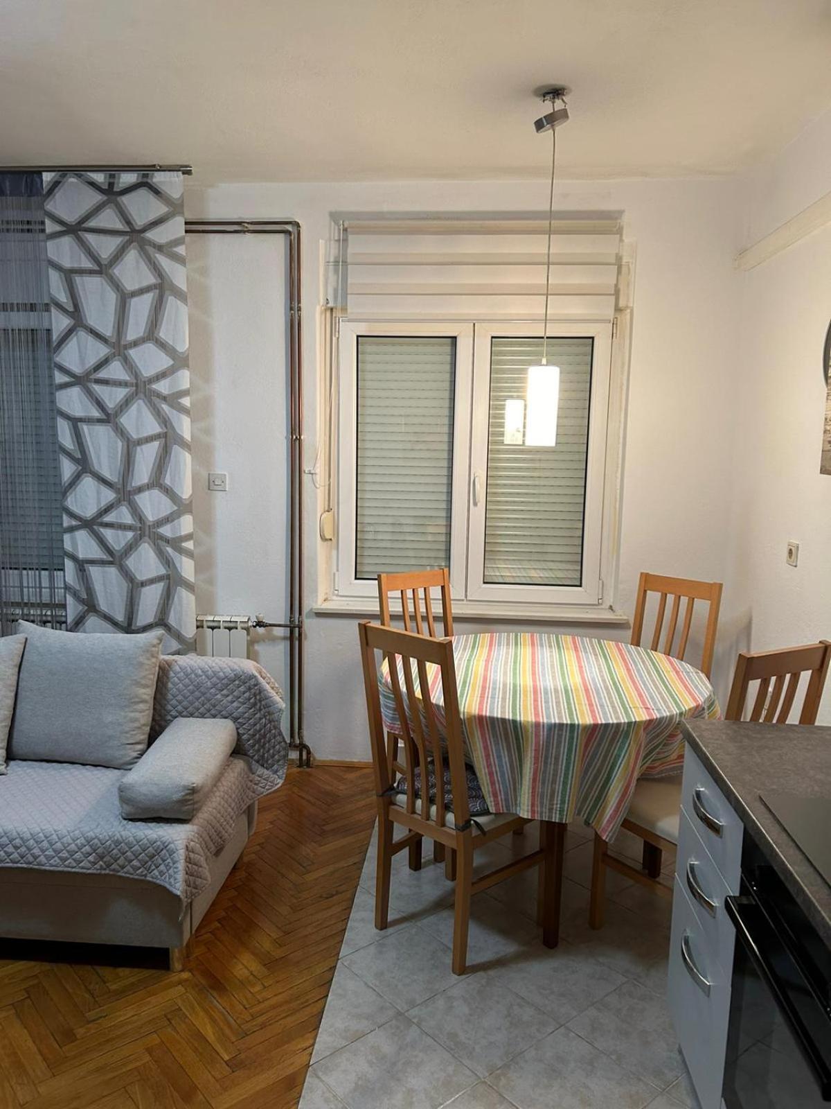 Apartmani Deni Crikvenica Exterior photo